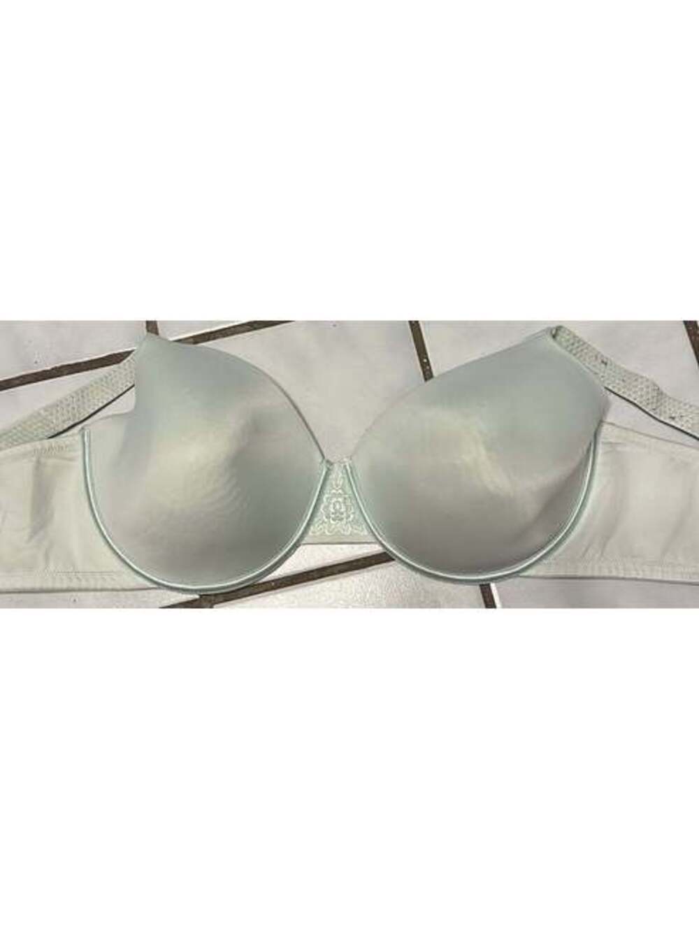 Vanity Fair bra size 40 DD